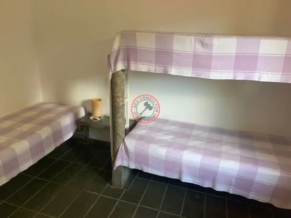 Imagem CASA COM ESCRITURA DEFINITIVA 50 METROS DA PRAIA 2 QUARTOS 2 BANHEIROS 2 VAGAS PISCINA COLETIVA PRONTO PARA MORAR VISTA PARA O MAR