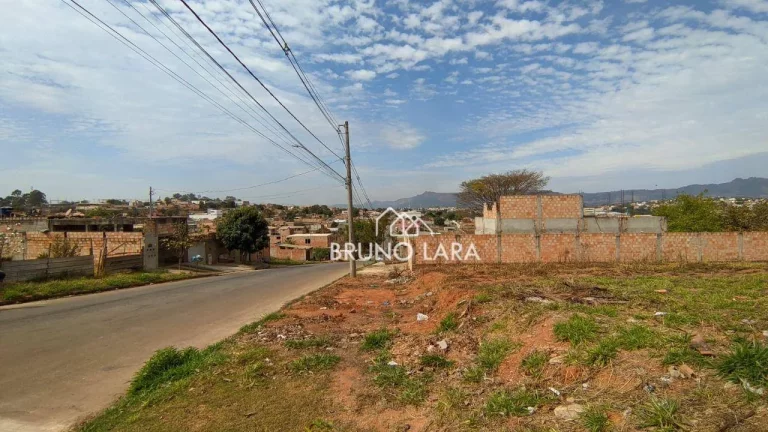 Imagem Terreno à venda, 360 m² por R$ 160.000,00 - Novo Igarapé - Igarapé/MG