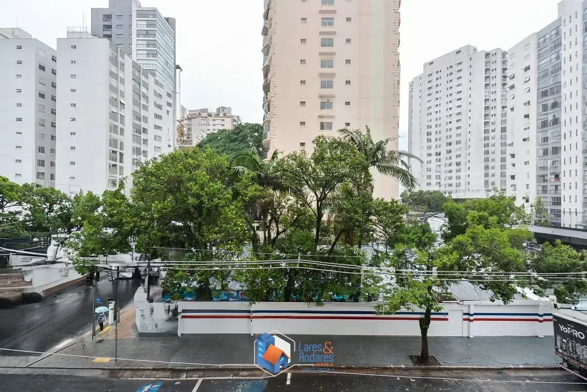 Imagem Apartamento para venda em Moema com 3 quartos, sendo 1 suíte, 90m²