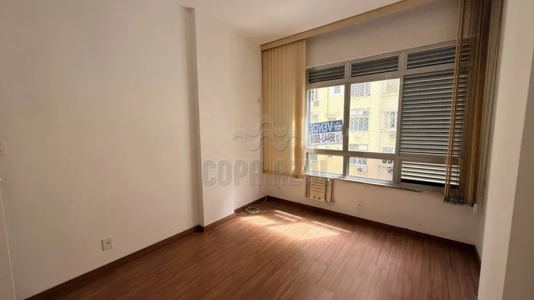 Imagem Copacabana – Rua Figueiredo Magalhăes | Residencial › Apartamento 3 quarto(s) à Venda