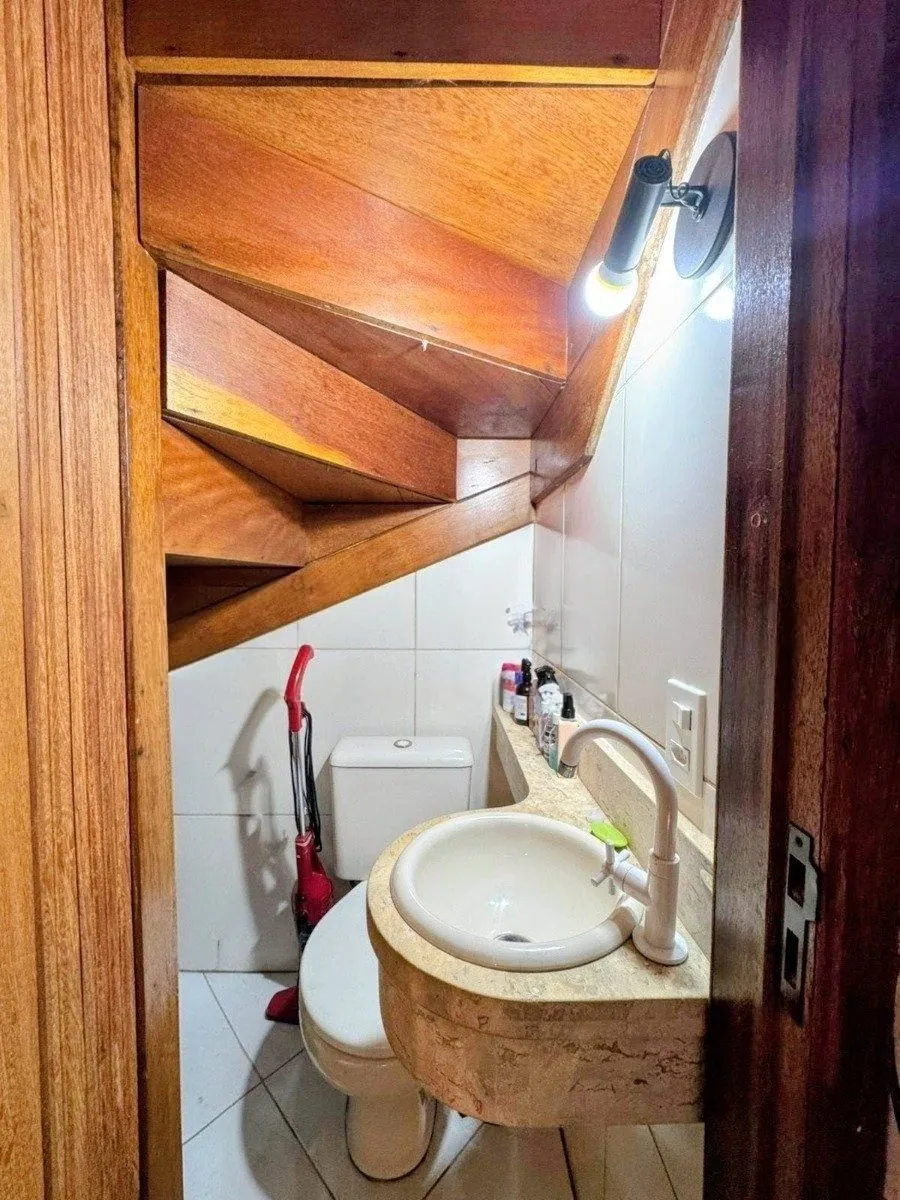 Imagem Casa Sobrado 3 Dormitórios no Condomínio Residencial Pontal de Acapulco