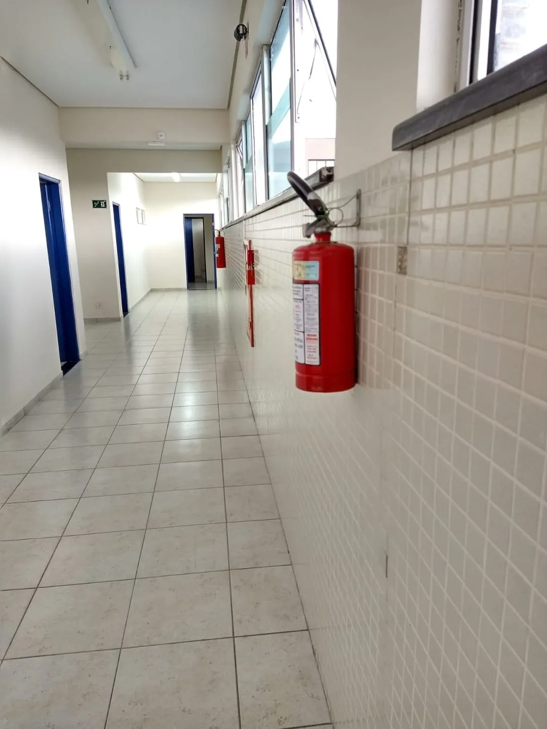 Imagem Comercial para Locação 2 Vagas, 26M², Centro, Pindamonhangaba - SP | Predio Fortunato