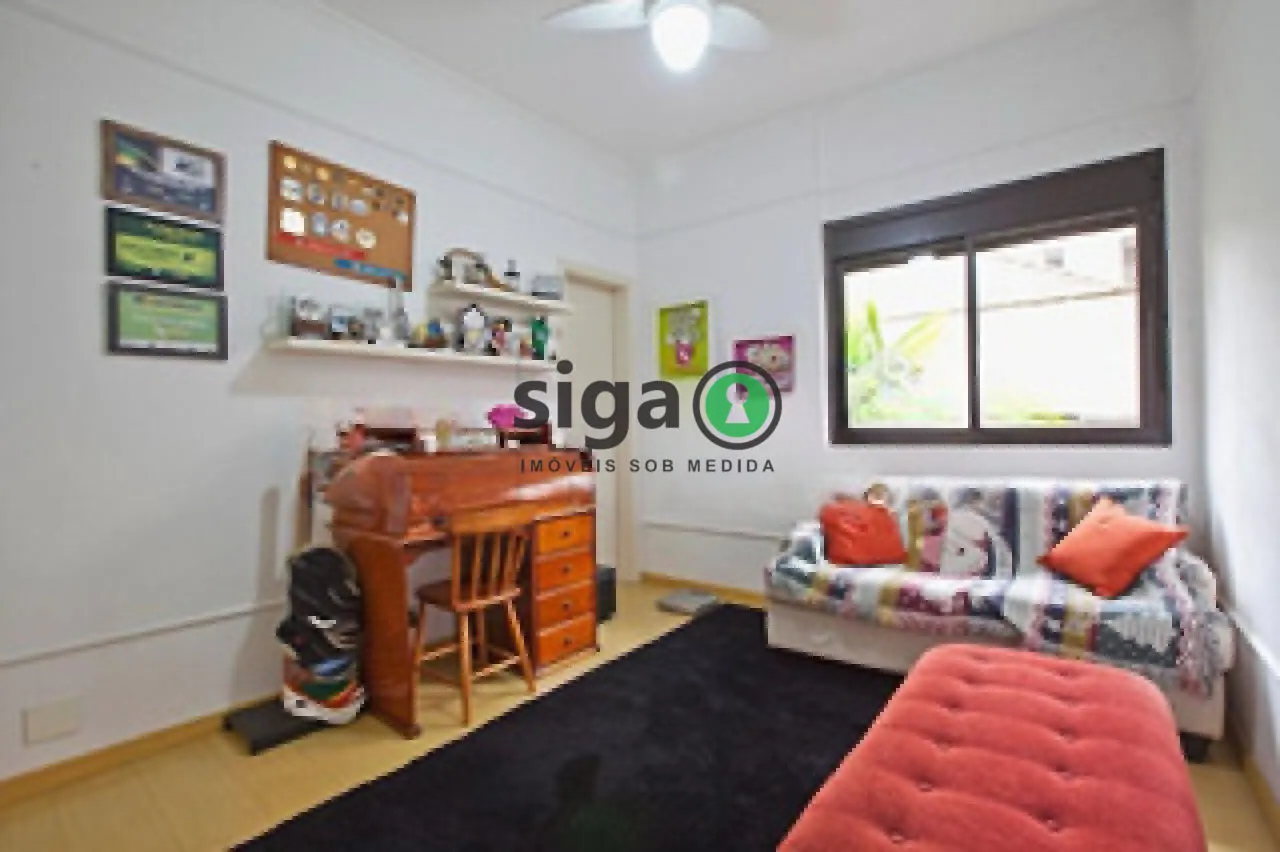 Imagem Apartamento a venda ou locação 246 m² 5 dormitórios 3 suítes 4 vagas 1 depósito no Real Parque - SP