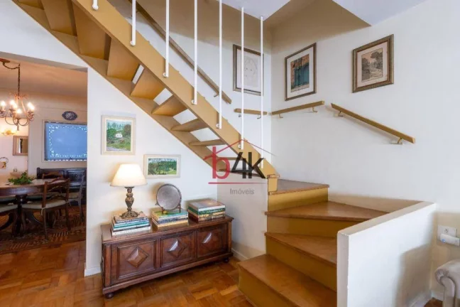 Imagem Casa à venda na Vila Olimpia com 3 quartos.