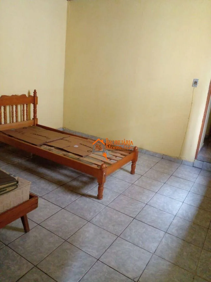 Imagem Sobrado com 5 dormitórios à venda, 250 m² por R$ 590.000,00 - Vila Barros - Guarulhos/SP