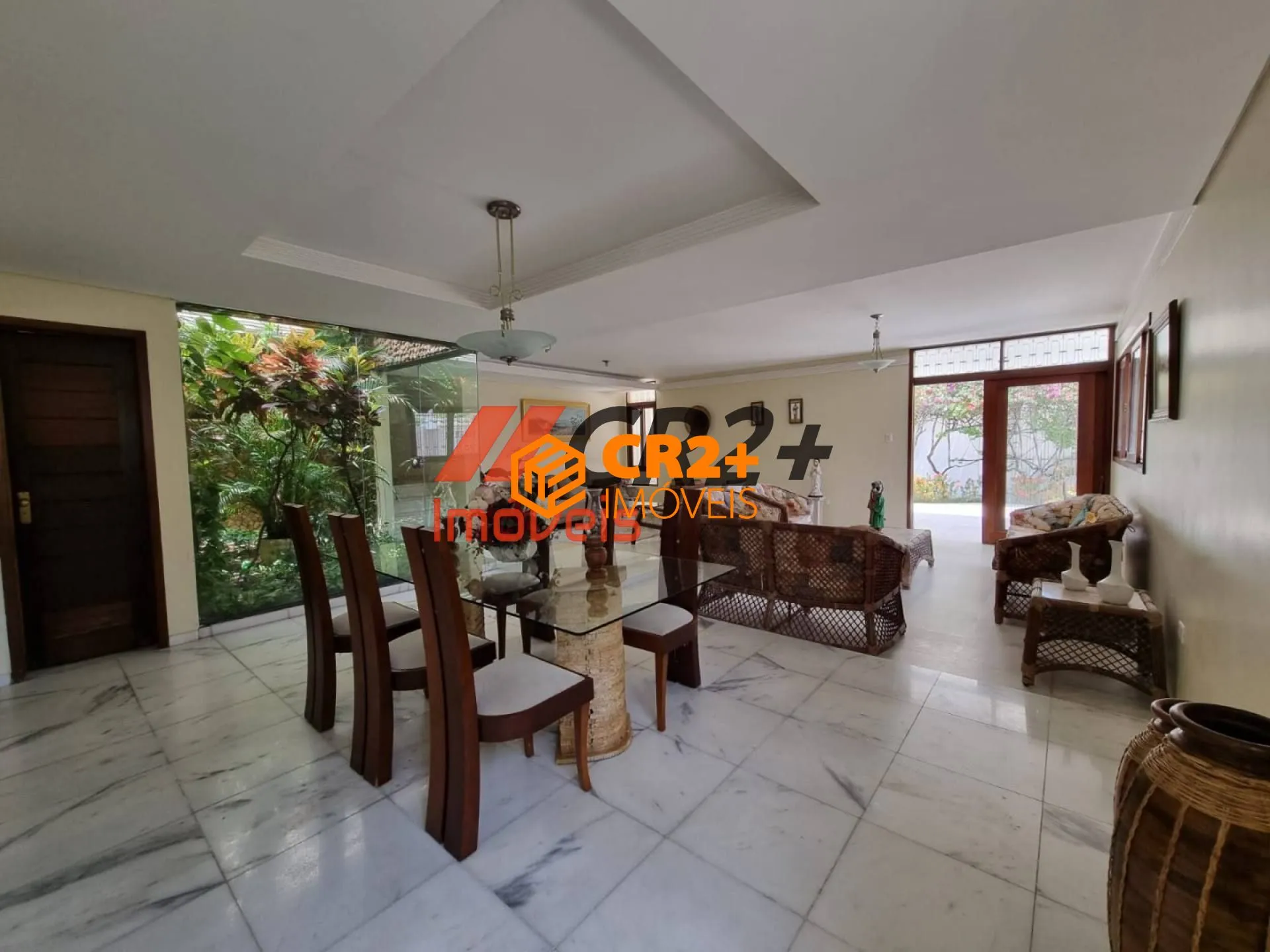 Imagem Casa incrível ! 980m² - 4 quartos e área gourmet na Imbiribeira