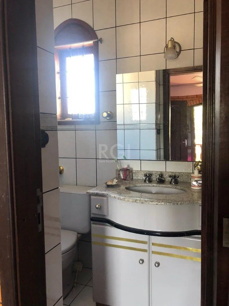 Imagem Casa para Venda - 326m², 3 dormitórios, sendo 2 suites, 4 vagas - Parque dos Maias
