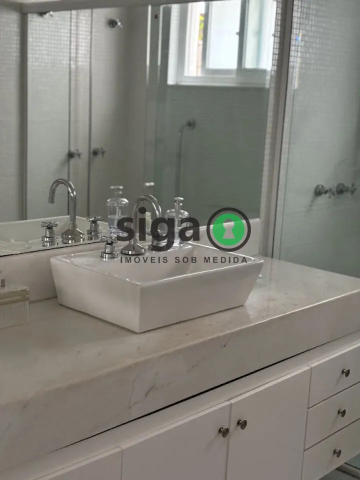 Imagem Casa incrível a venda, com 375m2 de área construída, 3 Suites sendo 1 suite master