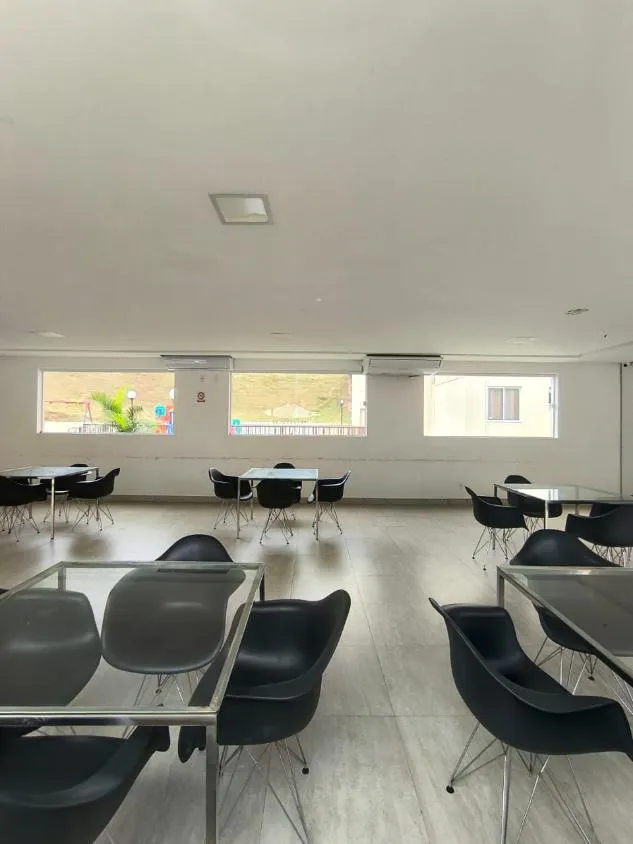 Imagem Apartamento com 2 quartos em Pirajá
