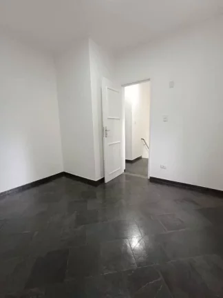 Imagem Sobrado com 3 dormitórios à venda, 110 m² por R$ 660.000 - Aviação - Praia Grande/SP