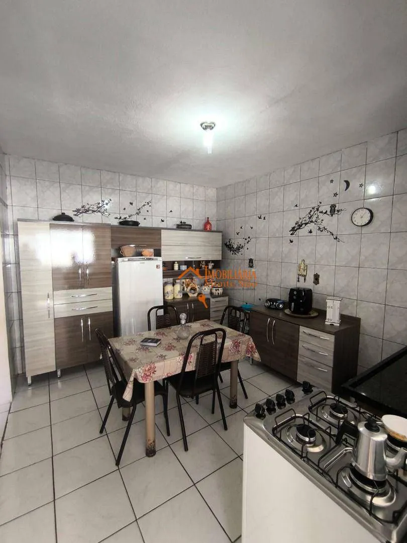 Imagem Casa com 3 dormitórios à venda, 252 m² por R$ 350.000,00 - Jardim São Domingos - Guarulhos/SP