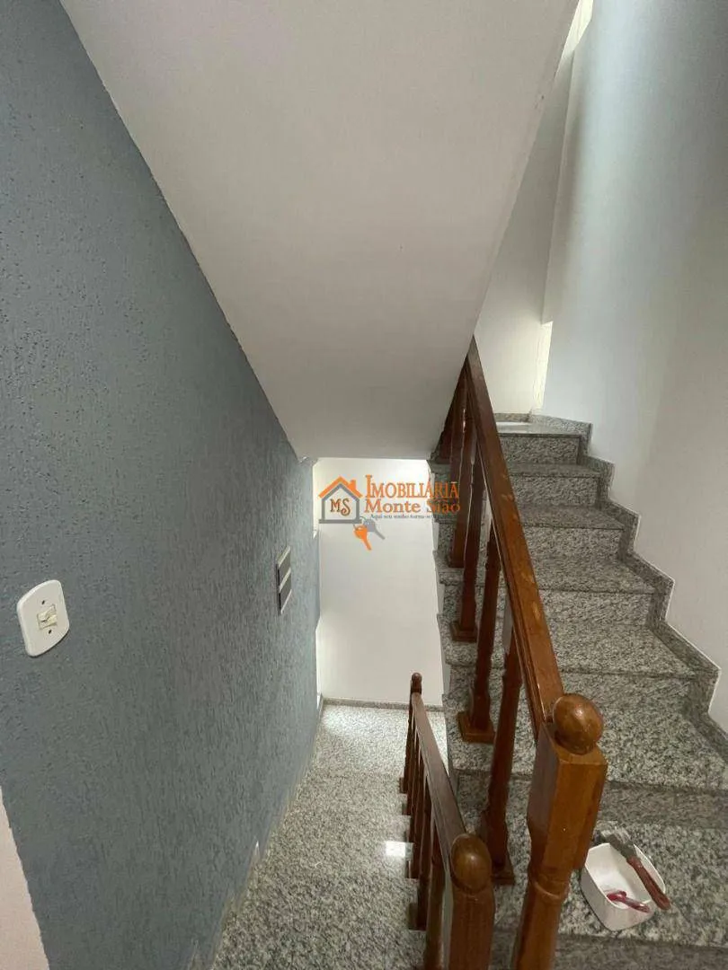 Imagem Sobrado com 3 dormitórios à venda, 140 m² por R$ 890.000,00 - Jardim Pinhal - Guarulhos/SP