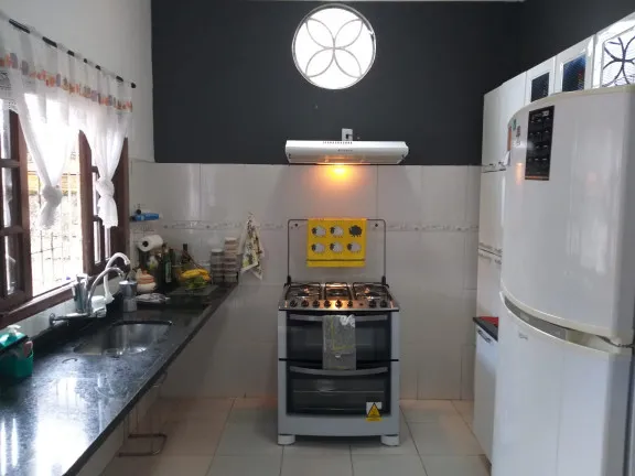 Casa com 3 Quartos à Venda, 280 m² em Jardim São Sebastião - Caraguatatuba