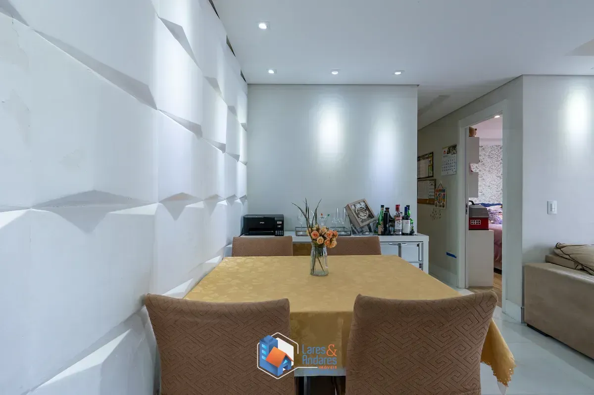 Imagem Apartamento para venda em Vila Suzana com 2 quartos, sendo 1 suíte, 65m²