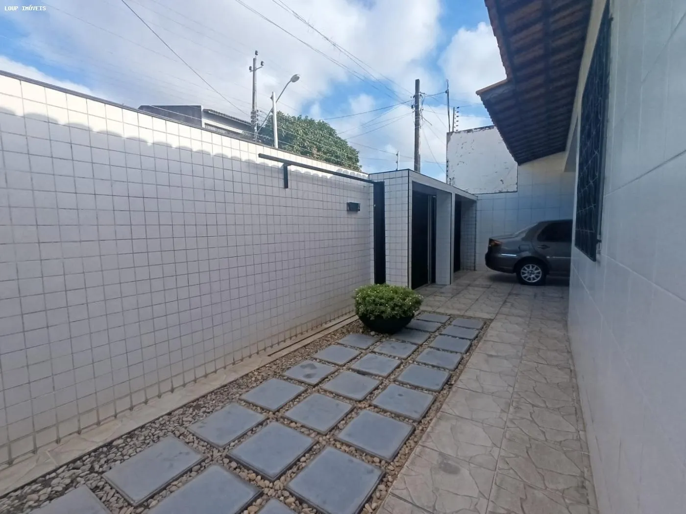 Imagem Casa para Venda em Fortaleza, Barra do Ceará, 3 dormitórios, 1 suíte, 2 banheiros, 3 vagas