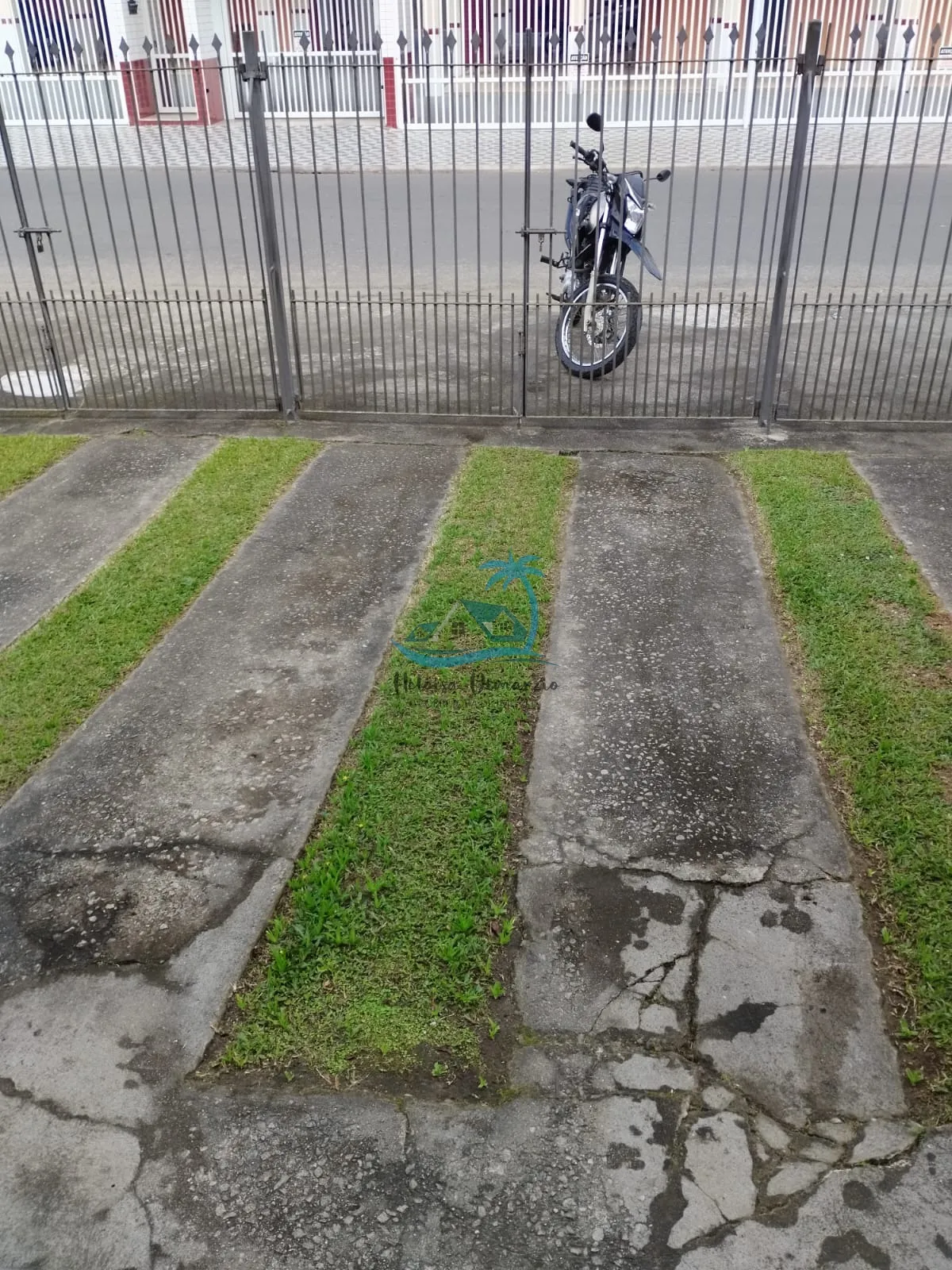 Imagem Ótimo apartamento térreo a venda na praia do Perequê-Açu em Ubatuba - 250 metros do mar.