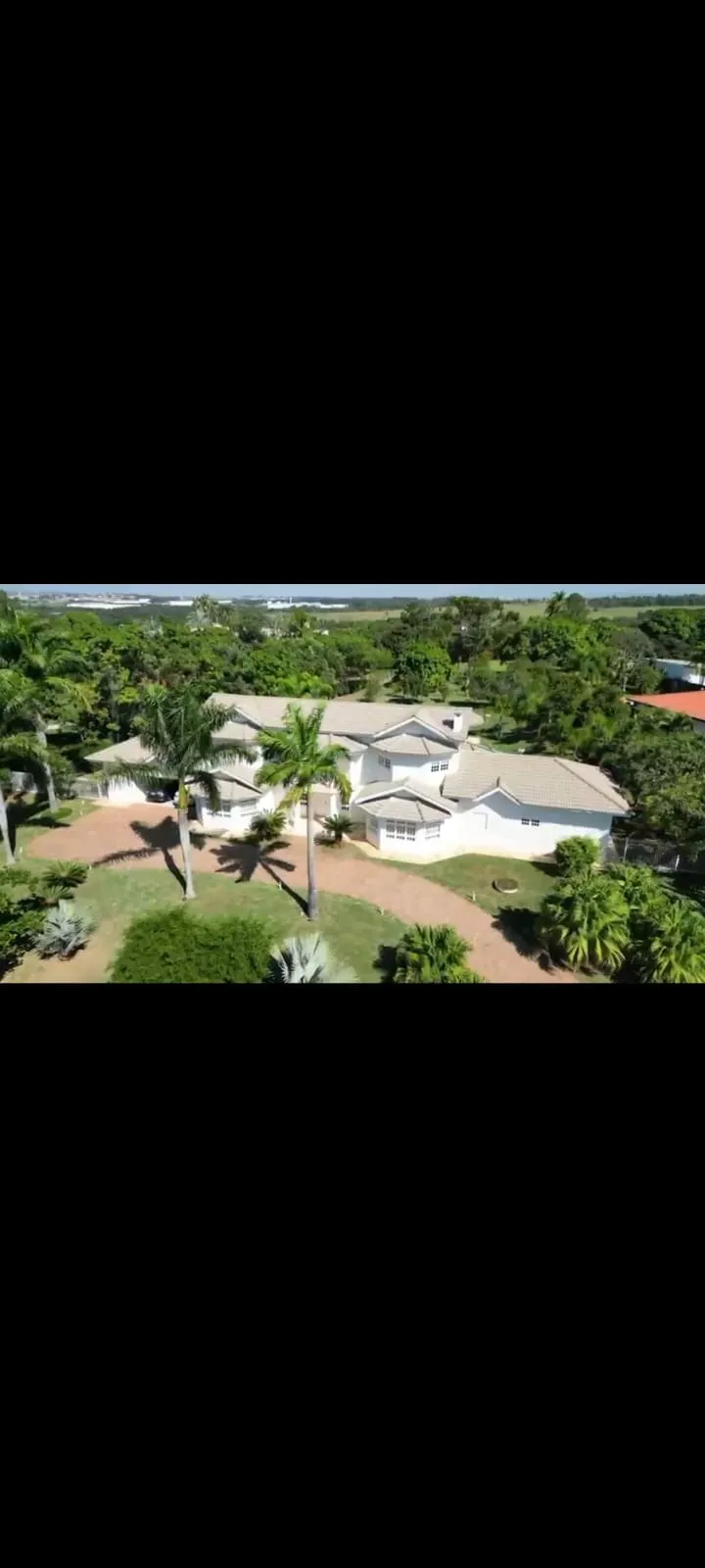 Imagem Sobrado no City Castelo - Itú | 550 m² de Construção, 4 Suítes e Piscina