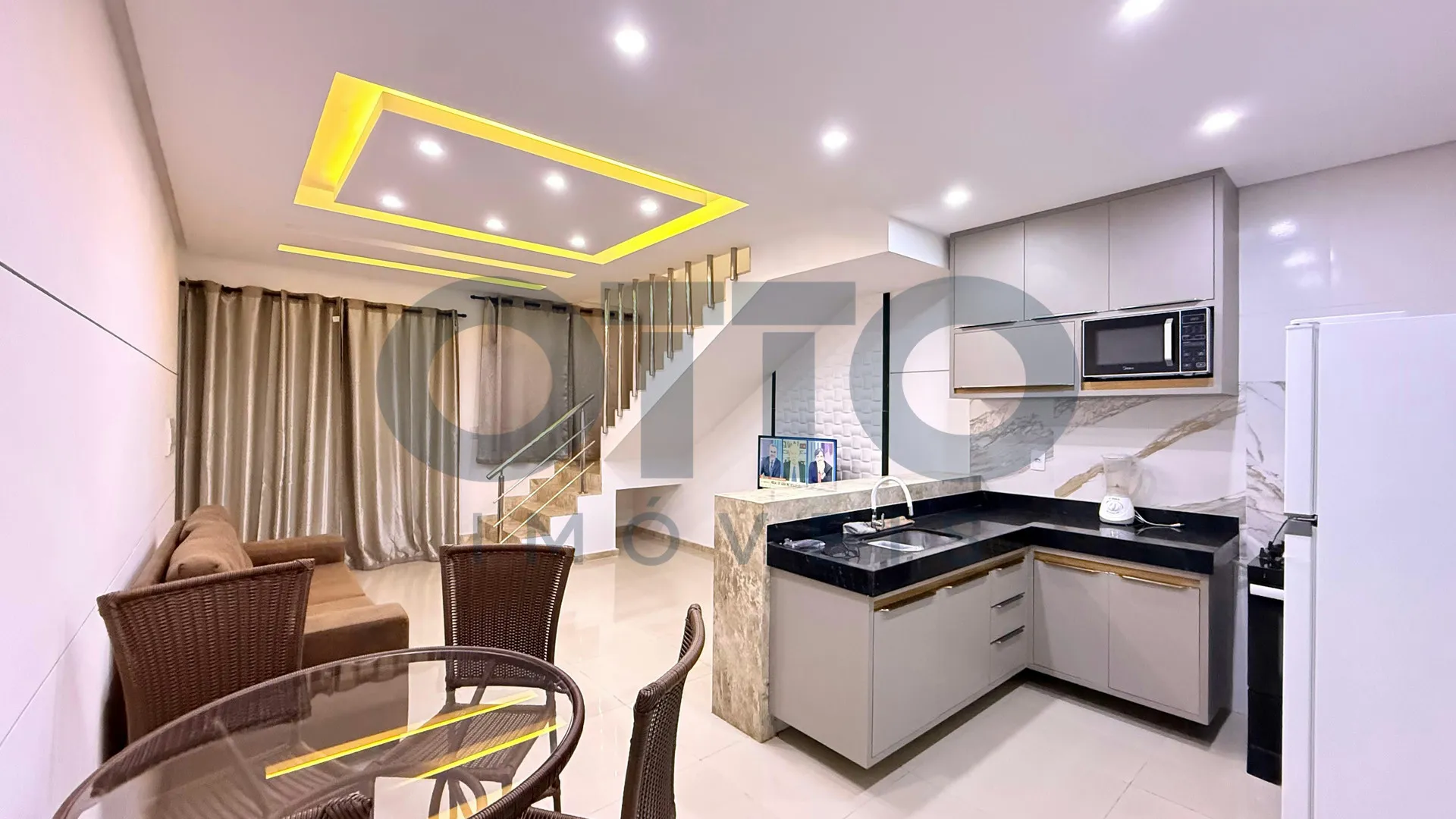 Imagem Duplex com 2 quartos e 2 suítes para locação em Vilage, Porto Seguro