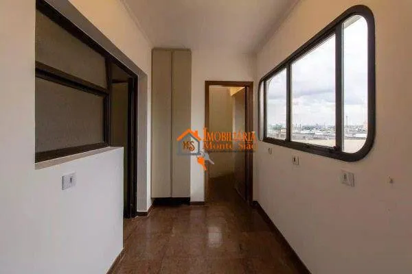 Imagem Apartamento com 3 dormitórios à venda, 220 m² por R$ 1.500.000,00 - Vila Galvão - Guarulhos/SP