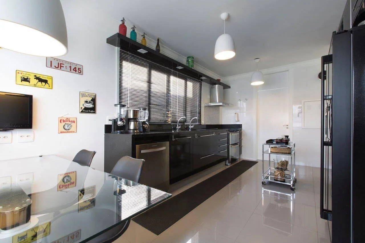 Imagem Oportunidade: Sobrado Mobiliado no Alphaville Residencial Dois