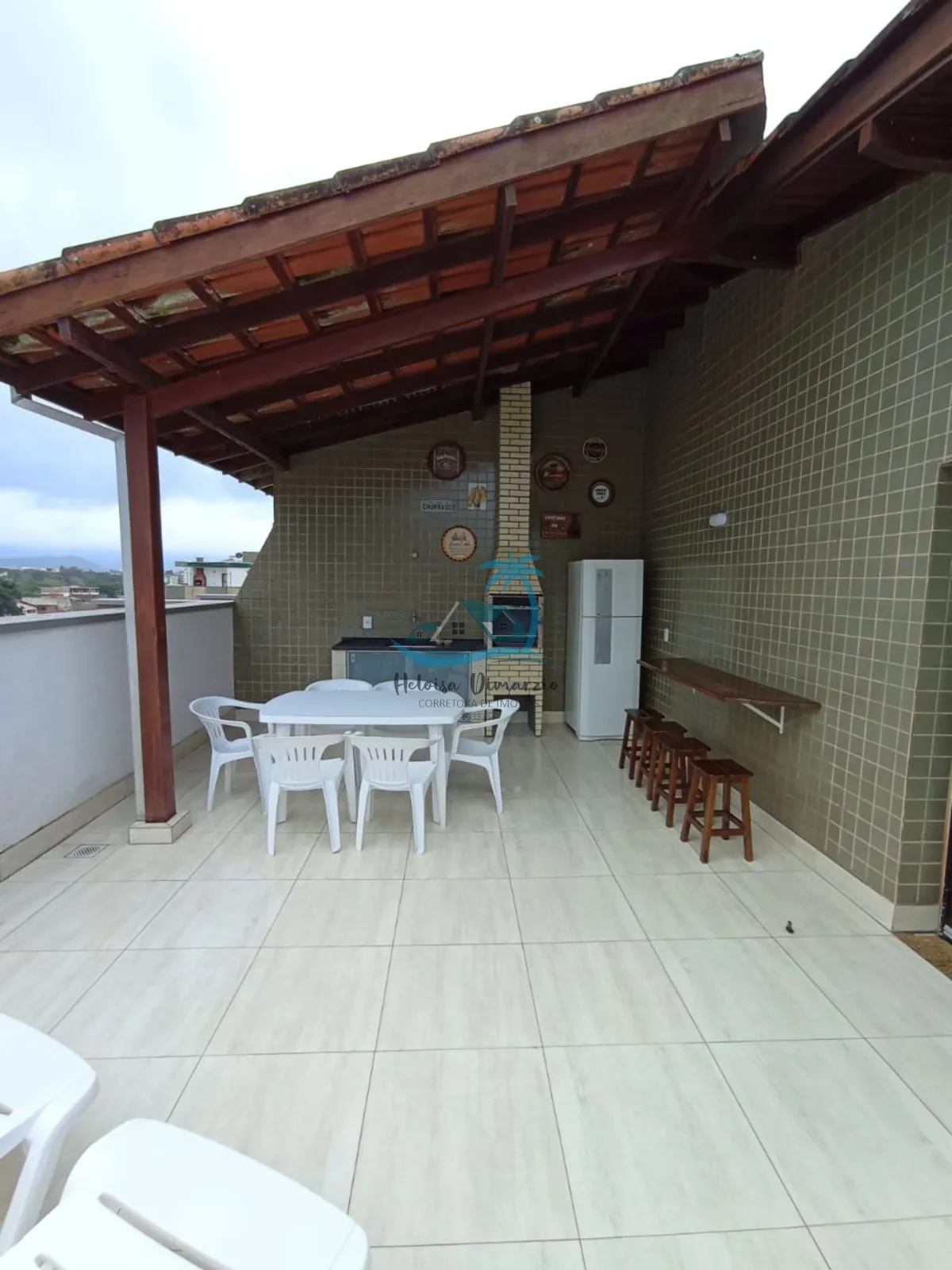 Imagem Apartamento duplex com 3 dormitórios a 200 metros do mar na Praia Grande em Ubatuba.