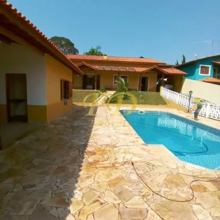 Imagem Chácara em Piracaia para Lazer ou Residir !!!