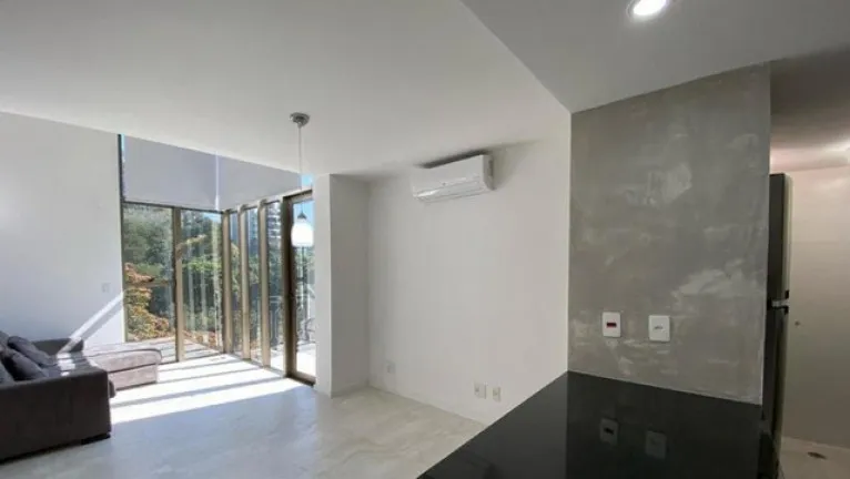 Imagem Apartamento com 1 Quarto à Venda, 70 m² em Jardim Fonte do Morumbi - São Paulo