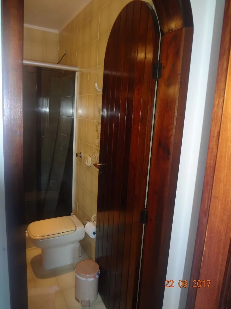 Imagem Casa para Venda - 365m², 4 dormitórios, sendo 2 suites, 6 vagas - Nonoai