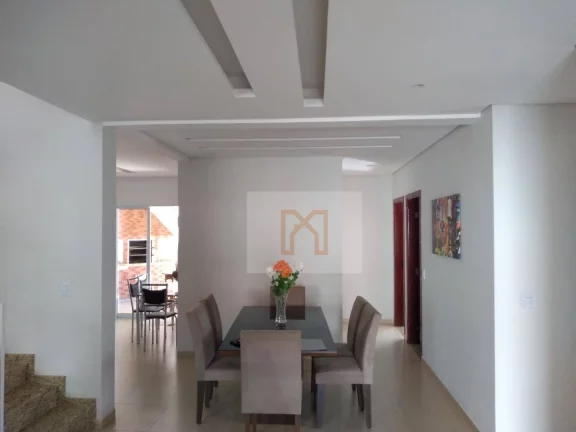 Imagem Casa com 3 dormitórios à venda, 300 m² por R$ 1.480.000,00 - Pinheirinho - Itajubá/MG