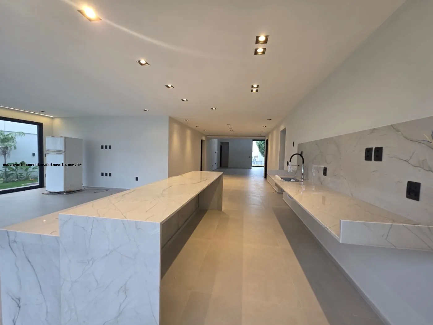 Imagem Casa em Condomínio para Venda em Parnamirim, Pium (Distrito Litoral), 4 dormitórios, 4 suítes, 6 banheiros, 4 vagas