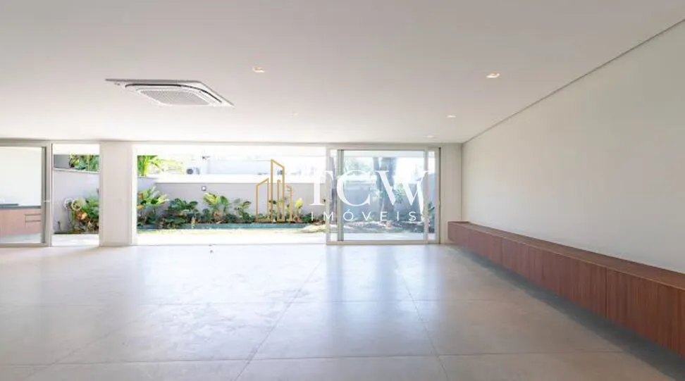 Imagem Casa em Condomínio à Venda no Brooklin | 4 Suítes | 401 m² | Piscina Privativa | 4 Vagas
