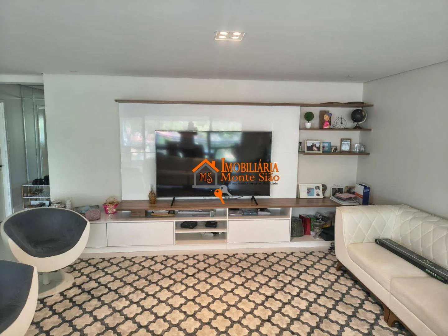 Imagem Apartamento com 4 dormitórios para alugar, 197 m² por R$ 17.600,00/mês - Jardim Santa Mena - Guarulhos/SP