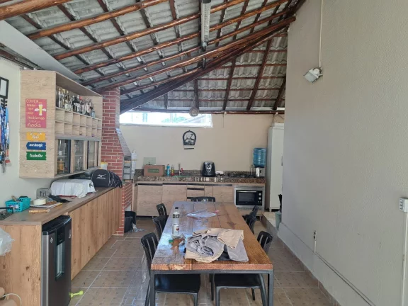 Foto do imóvel Residência à venda em Contagem-MG: 2 quartos, 2 banheiros, 2 vagas, 115,54 m² no Vale das Amendoeiras.