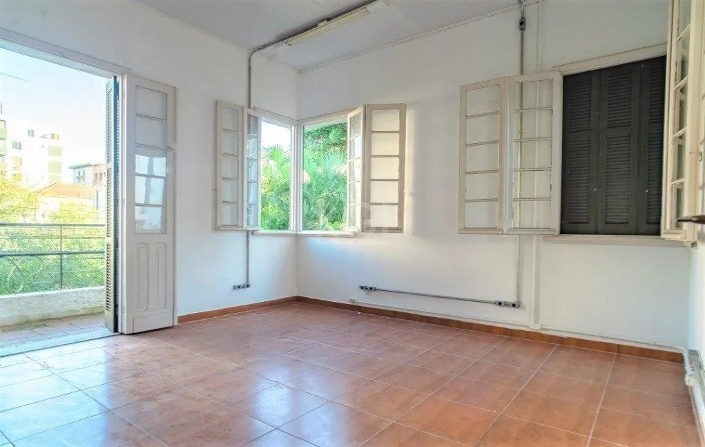 Imagem Casa Comercial para Venda - 290m², 0 dormitórios, Menino Deus