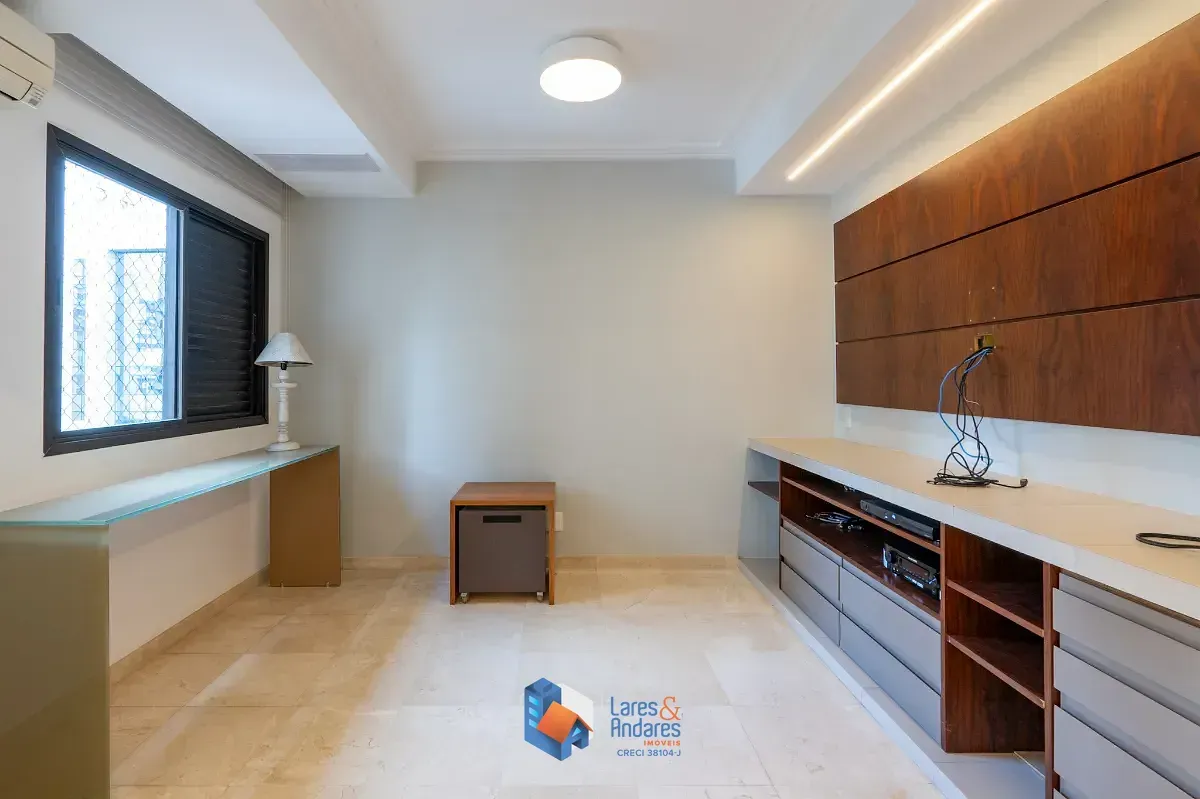 Imagem Apartamento para venda em Vila Nova Conceição com 3 quartos, sendo 3 suítes, 165m²