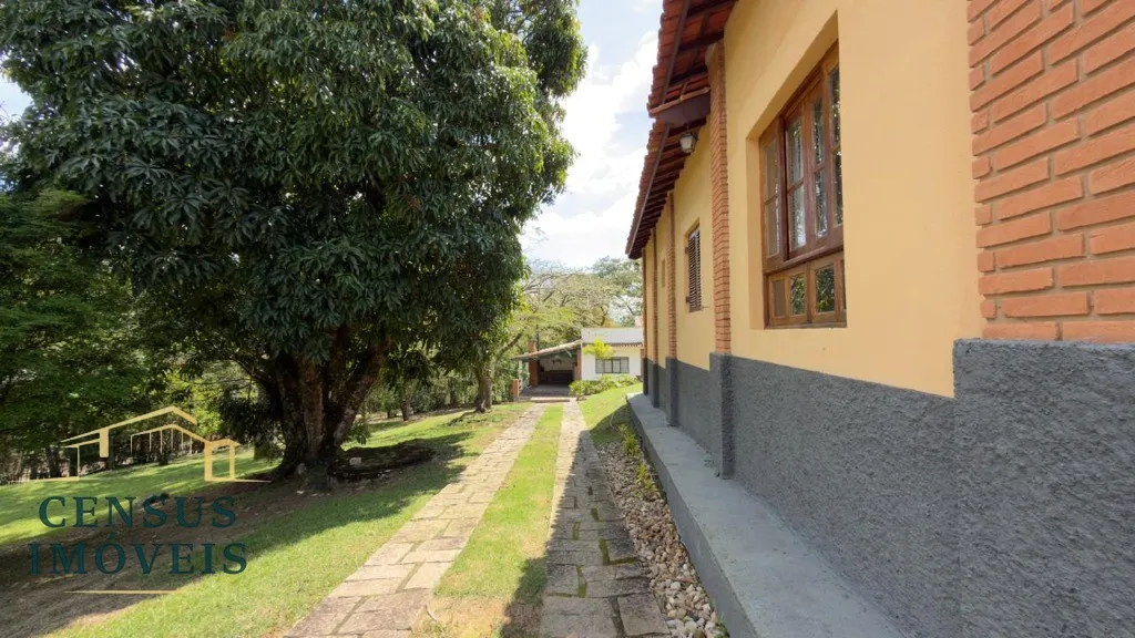 Imagem Casa para venda ou locação, com edícula, no Clube de Campos Valinhos em Valinhos - São Paulo.