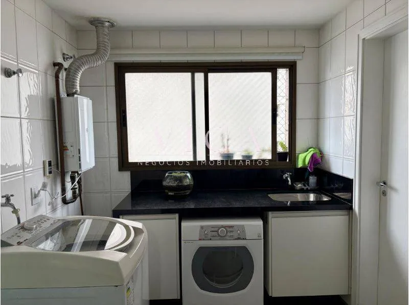 Imagem Apartamento mobiliado com 287 m² a venda por R$ 4.000.000 Alphaville/SP