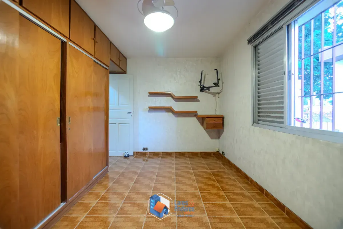 Imagem Sobrado para venda em Bosque da Saúde com 2 quartos, 183m²