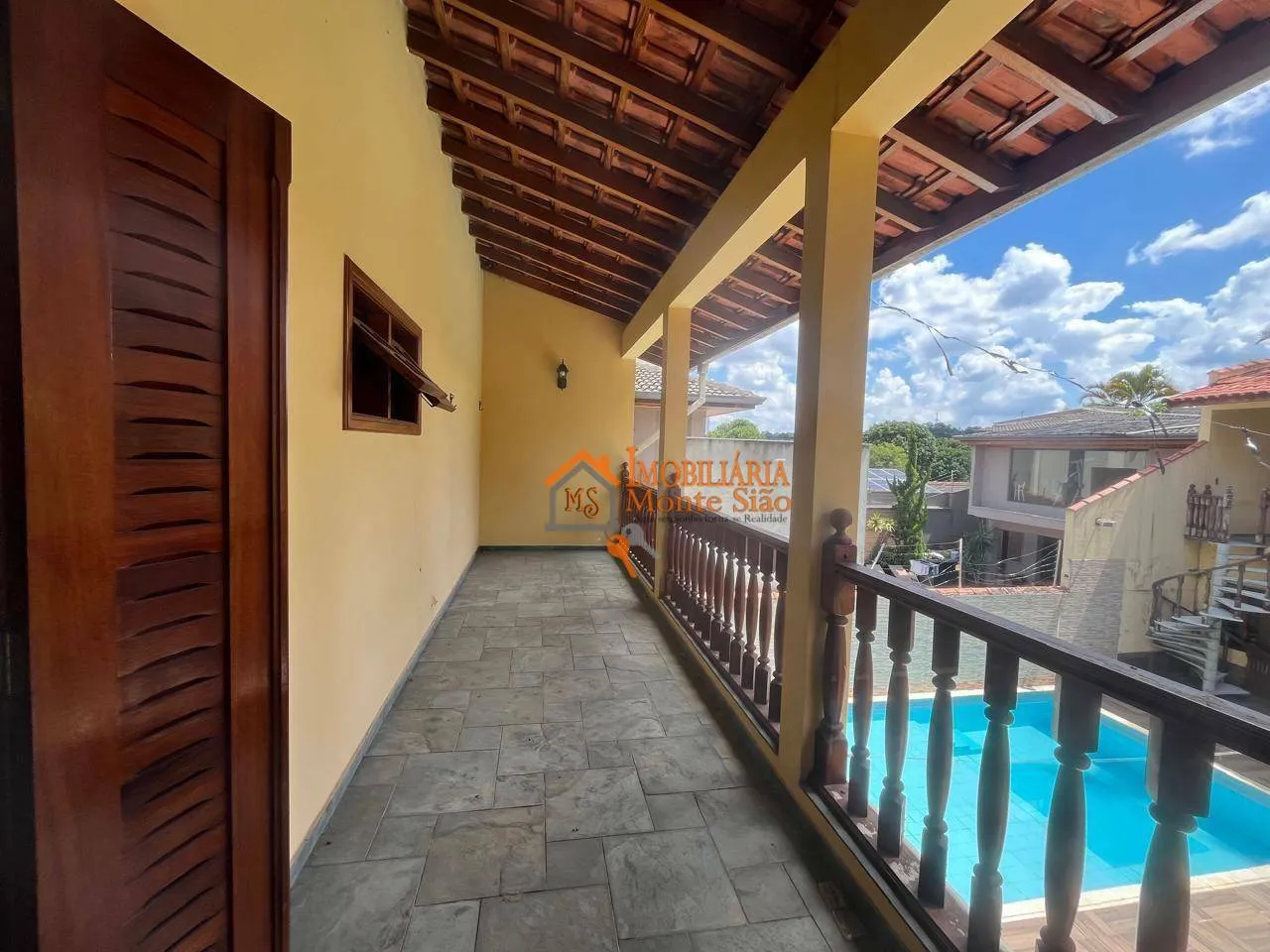 Imagem Sobrado com 6 dormitórios à venda, 372 m² por R$ 1.550.000,00 - Vila Rosália - Guarulhos/SP