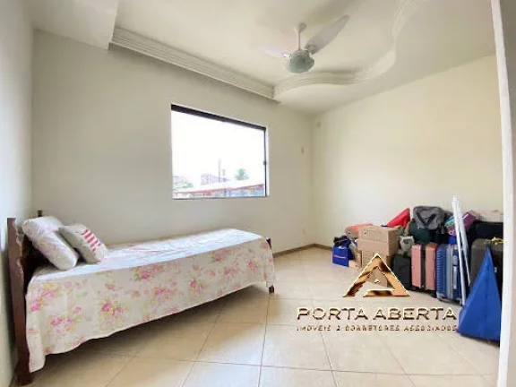 Imagem Casa triplex Iguaçu- cod 1194