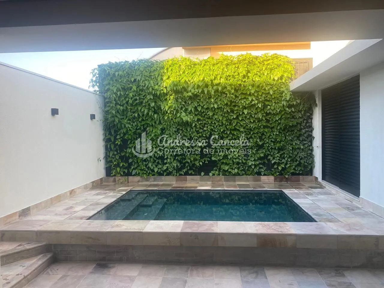 Imagem Village Damha II - Casa com 3 dormitórios à venda, 190 m² por R$ 2.200.000,00 - Residencial Village Damha Rio Preto II - São José do Rio Preto/SP