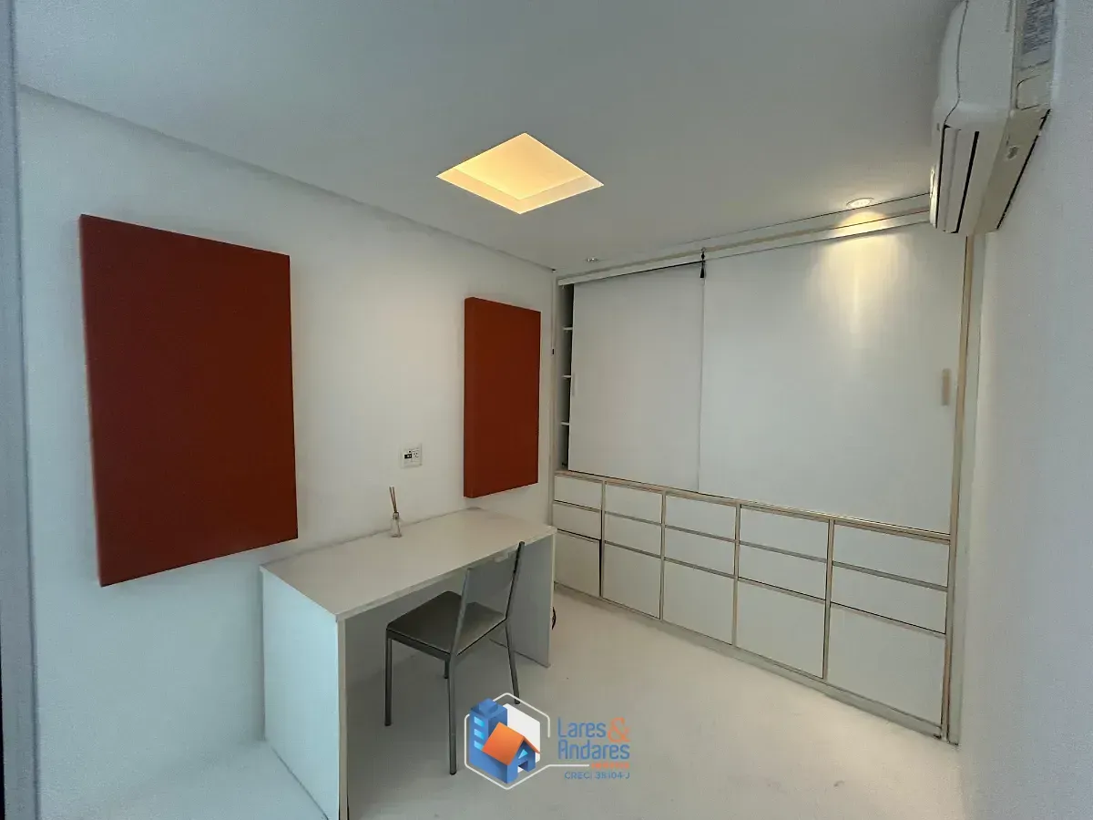 Imagem Casa para venda em Vila Mariana com 3 quartos, 200m²