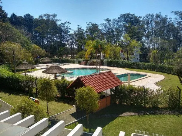 Imagem Casa Condominio para Venda - 480m², 3 dormitórios, sendo 2 suites, 2 vagas - Elsa
