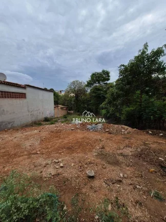 Imagem Lote à venda no Bairro São Sebastião - Igarapé MG