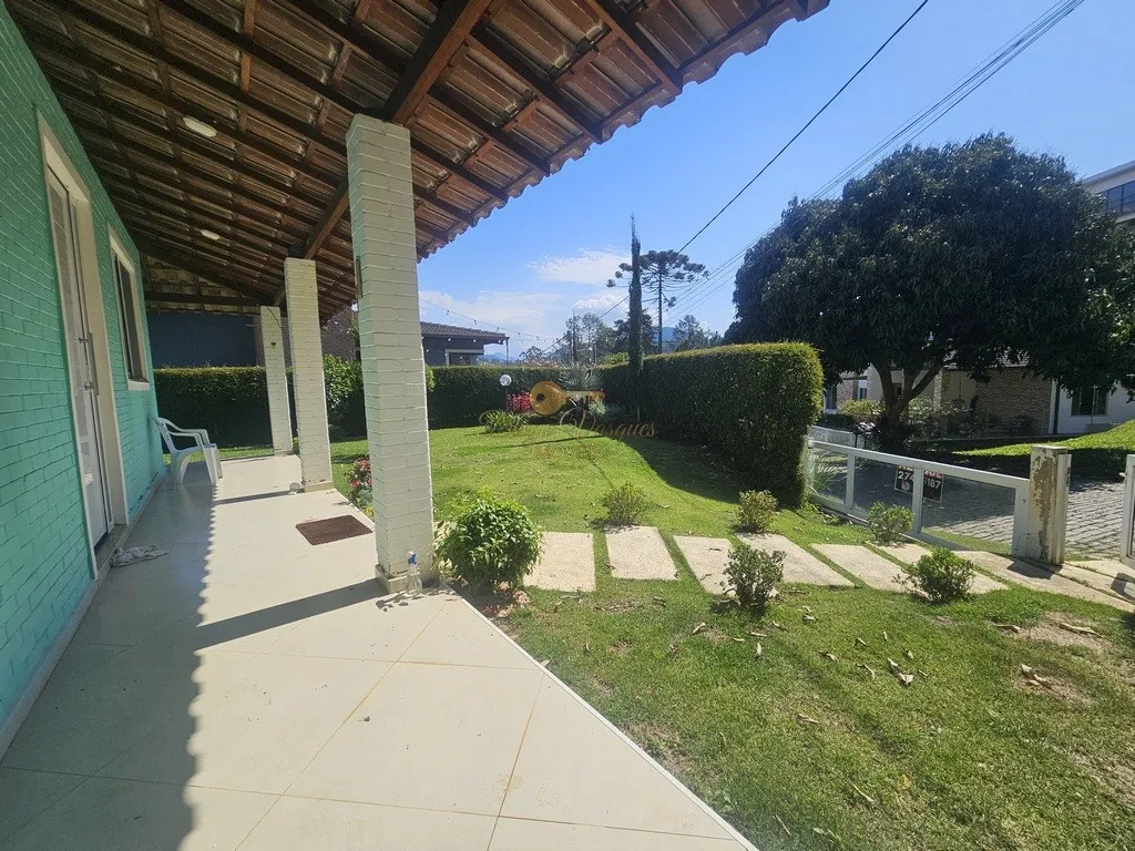 Imagem Casa em Condomínio para Venda em Teresópolis / RJ no bairro Vargem Grande