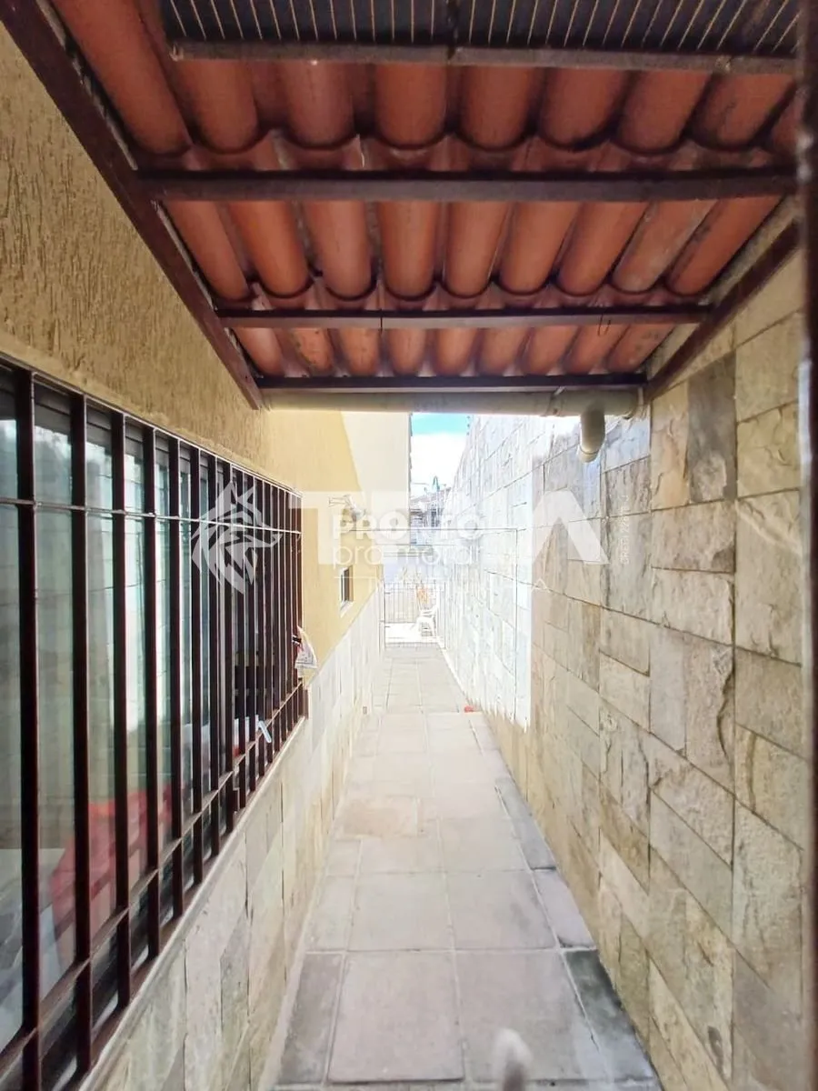 Imagem Casa de 4 quartos, 230m² no bairro Monteiro, em Recife