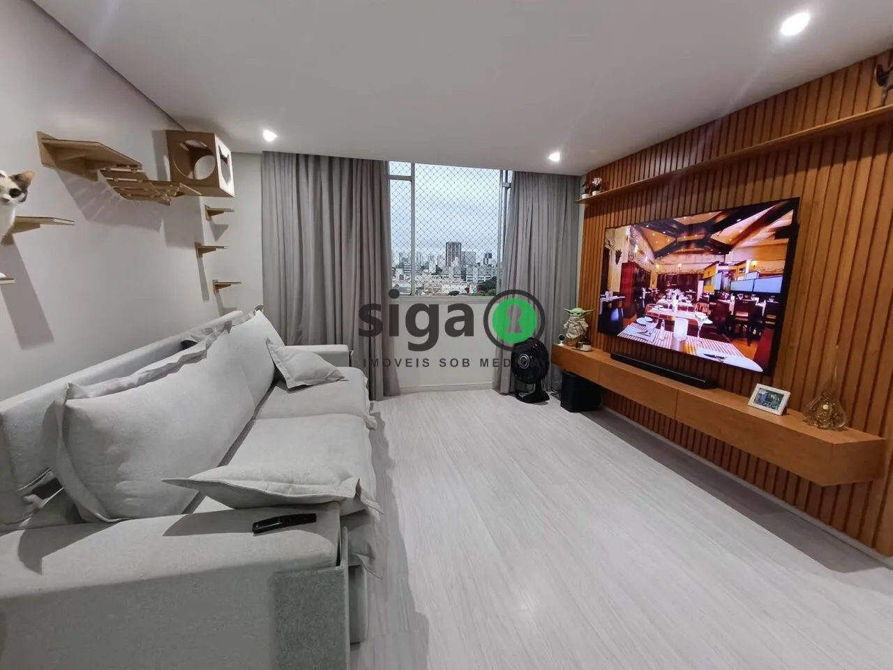 Foto do imóvel Apartamento reformado em excelente localização - MOBILIADO - Edf: CAMBURIU