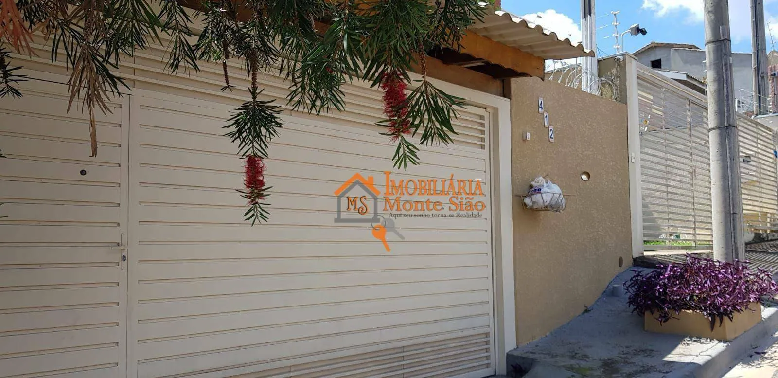 Foto do imóvel Sobrado com 4 dormitórios à venda, 218 m² por R$ 742.000,00 - Nova Cerejeiras - Atibaia/SP