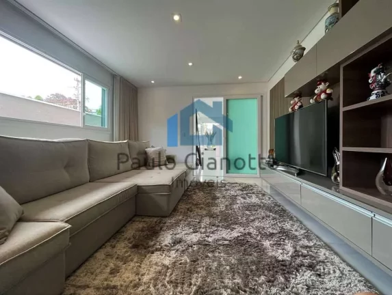 Imagem Mansão Imponente e Impecável à venda na Granja Viana