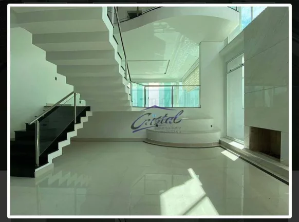 Imagem Linda Casa no Tamboré - Residencial Villa Solaia